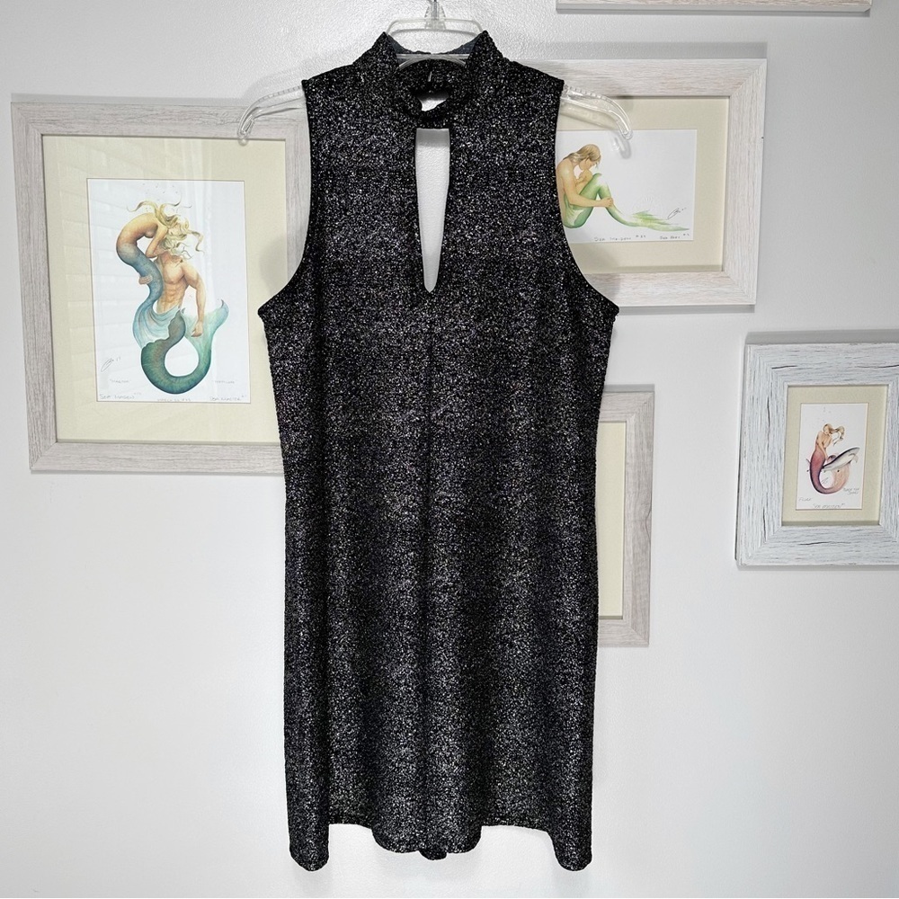 Soprano Black & Gold Speckled Keyhole Mini A Frame Dress Size Large